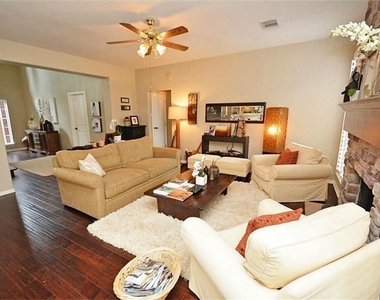 3011 Nickleby Court - Photo Thumbnail 19
