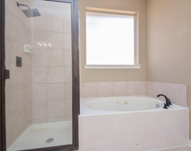 3011 Nickleby Court - Photo Thumbnail 28