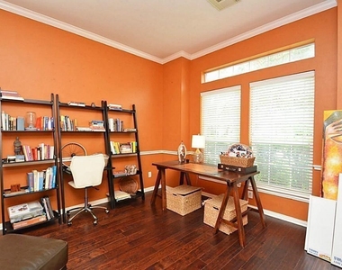 3011 Nickleby Court - Photo Thumbnail 7
