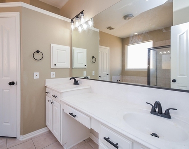 3011 Nickleby Court - Photo Thumbnail 30
