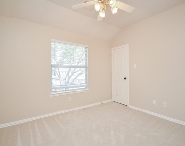 3011 Nickleby Court - Photo Thumbnail 38