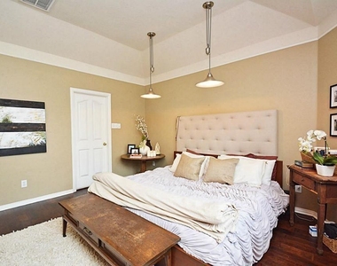 3011 Nickleby Court - Photo Thumbnail 26