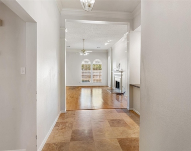 4626 Plantation Creek Drive - Photo Thumbnail 3