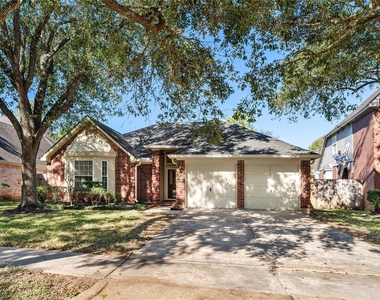 4626 Plantation Creek Drive - Photo Thumbnail 2