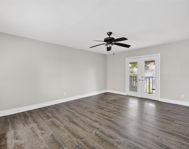 6832 Ave I - Photo Thumbnail 17