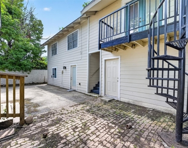 6832 Ave I - Photo Thumbnail 8