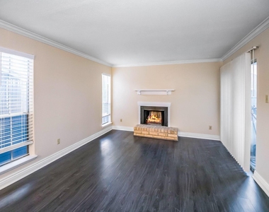 18511 Egret Bay Boulevard - Photo Thumbnail 3