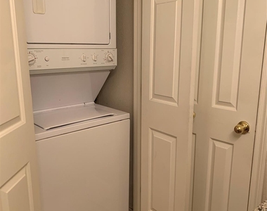 2255 Braeswood Park Drive - Photo Thumbnail 10