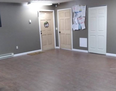 669 Oak Court Drive - Photo Thumbnail 6