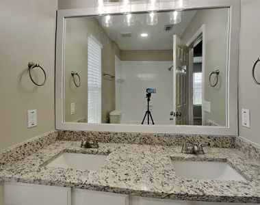 17902 Western Pass Lane - Photo Thumbnail 15