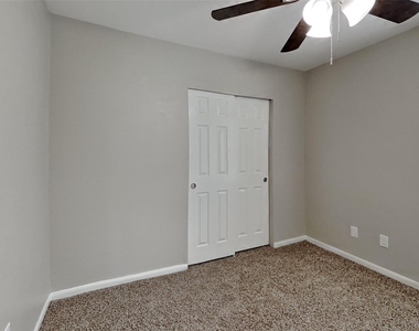 17902 Western Pass Lane - Photo Thumbnail 11