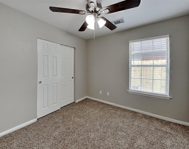 17902 Western Pass Lane - Photo Thumbnail 10