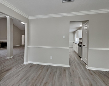 17902 Western Pass Lane - Photo Thumbnail 5