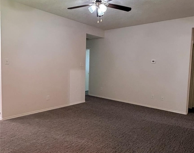 8943 Farm Ridge Lane - Photo Thumbnail 9