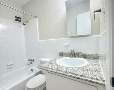 201 S Kaysie Street - Photo Thumbnail 15
