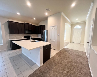 1507 Bella Garden Court - Photo Thumbnail 3
