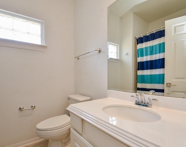 2826 Tudor Manor - Photo Thumbnail 37