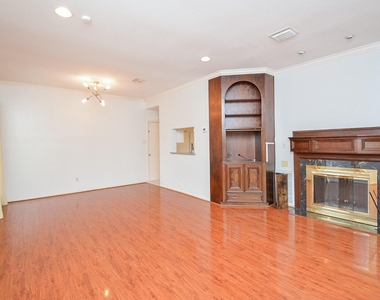 7447 Cambridge Street - Photo Thumbnail 7