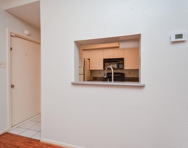 7447 Cambridge Street - Photo Thumbnail 11
