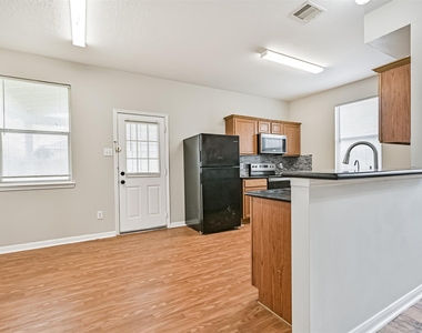 4714 Montclair Hill Lane - Photo Thumbnail 12