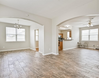 4714 Montclair Hill Lane - Photo Thumbnail 4