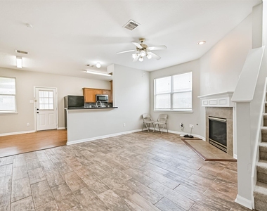 4714 Montclair Hill Lane - Photo Thumbnail 10
