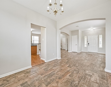 4714 Montclair Hill Lane - Photo Thumbnail 7