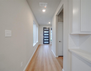 21859 Fitzroy Manor Lane - Photo Thumbnail 1