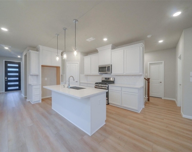 21859 Fitzroy Manor Lane - Photo Thumbnail 5