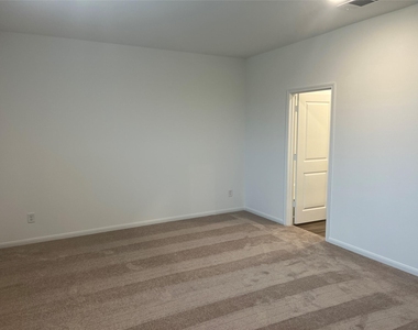 21110 Turtle Glen Lane - Photo Thumbnail 16