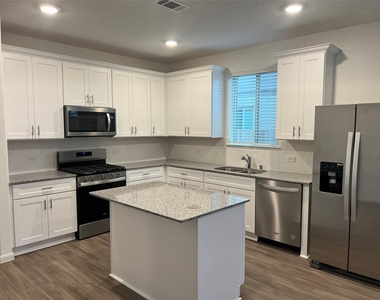21110 Turtle Glen Lane - Photo Thumbnail 6