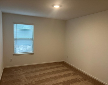 21110 Turtle Glen Lane - Photo Thumbnail 40