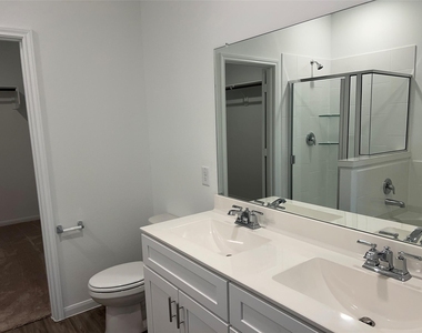 21110 Turtle Glen Lane - Photo Thumbnail 17