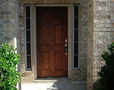29614 Legends Bend Lane - Photo Thumbnail 10