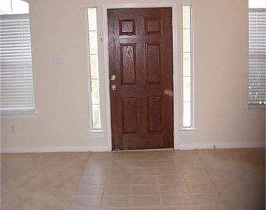 29614 Legends Bend Lane - Photo Thumbnail 6