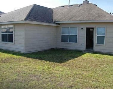 29614 Legends Bend Lane - Photo Thumbnail 8