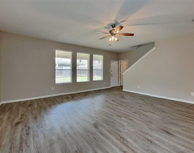 15323 Fir Woods Lane - Photo Thumbnail 2