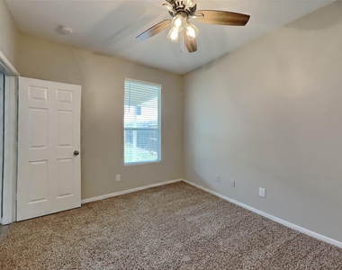 15323 Fir Woods Lane - Photo Thumbnail 13
