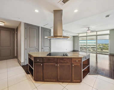 9870 Gaylord Drive - Photo Thumbnail 6