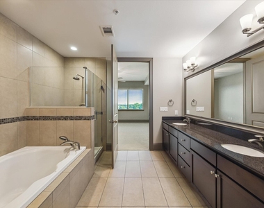 9870 Gaylord Drive - Photo Thumbnail 13
