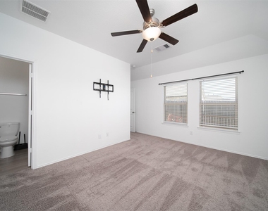 18450 White Stallion Lane - Photo Thumbnail 13