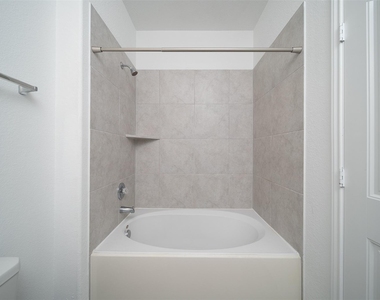 18450 White Stallion Lane - Photo Thumbnail 14