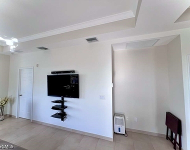 1789 Four Mile Cove Parkway - Photo Thumbnail 22