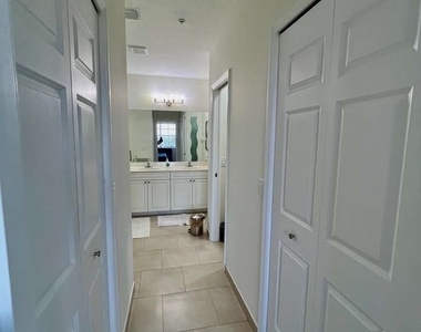 1789 Four Mile Cove Parkway - Photo Thumbnail 8
