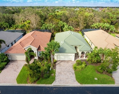 3460 Lakeview Isle Court - Photo Thumbnail 7