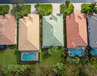 3460 Lakeview Isle Court - Photo Thumbnail 8