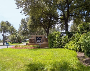 3460 Lakeview Isle Court - Photo Thumbnail 3