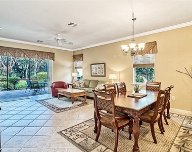 3460 Lakeview Isle Court - Photo Thumbnail 13