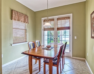 3460 Lakeview Isle Court - Photo Thumbnail 17