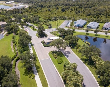 3460 Lakeview Isle Court - Photo Thumbnail 39